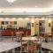 Comfort Suites near Indianapolis Airport