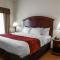 Comfort Suites near Indianapolis Airport