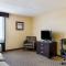 Holiday Inn Express - Fall River North - Фолл-Рівер