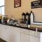 Econo Lodge Andrews AFB - كلينتون