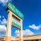 Quality Inn University Lansing - Lansing