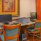 Quality Inn & Suites Detroit Metro Airport