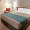 Econo Lodge Menomonie On The Bay