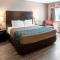Econo Lodge Menomonie On The Bay