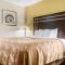 Quality Inn McComb - McComb