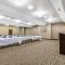 Comfort Inn & Suites Crystal Inn Sportsplex