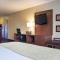 Comfort Suites Minot