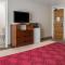 Econo Lodge Lakes Region