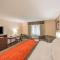 Quality Inn Corning