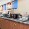Comfort Inn & Suites Piqua-Near Troy-I75
