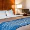 Bluffton Inn & Suites