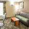 Quality Inn & Suites Columbus - Columbus