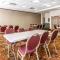 Comfort Inn & Suites Shawnee North near I-40 - شاوني