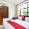 RedDoorz near Eka Hospital BSD City - Tangerang