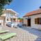 Dalmatian village charm - spacious villa with pool near Trogir - Primorski Dolac