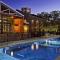 Cavalry Court, by Valencia Hotel Collection