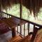 Foto: Sunny Field Eco Stilt House 55/112