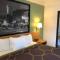 Super 8 by Wyndham Bend
