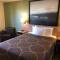 Super 8 by Wyndham Bend