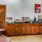 Econo Lodge Inn & Suites Enterprise