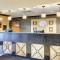 Comfort Suites- Near University