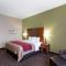 Comfort Inn & Suites Fayetteville-University Area - Fayetteville