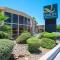 Quality Inn & Suites Phoenix NW - Sun City - Youngtown