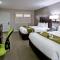 Bay Area Inn & Suites