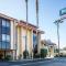 California Inn and Suites Bakersfield