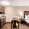 Comfort Inn & Suites Red Deer - Red Deer