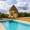 Gorgeous manor in the Auvergne with private pool - Meaulne