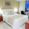 Real Colonia Hotel & Suites