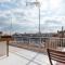 Piraeus Apartment with Endless View