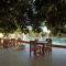 Gir Lions Paw Resort with Swimming Pool - Sasan Gir