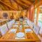 Monkey Place Country House