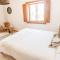 Dreamsea Surf Guest House - Sintra