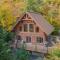 Log Cabin Home with Lake and Mountain view by Reserver.ca - Sainte-Adèle