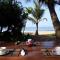 Arcade Beach Hotel