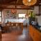 Luckydaisy Buffalo House