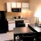 Hawthorn Extended Stay by Wyndham Milwaukee Airport