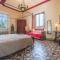 3bdrm luxury Apartment in Tuscan Villa,Private Estate, shared Swimmingpool