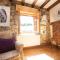 Moana Surf Hostel