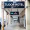 Tudor House Hotel