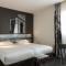 Hotel Le Cardinal Rueil Centre
