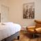 Residence George - Historical Heart of Ghent, with private parking option