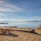 Canterbury Kings Beach Treehouse - كينغس بيتش
