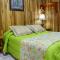 Los Pinos Cabins & Reserve - Monteverde