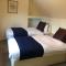 Gatwick Inn Hotel - For A Peaceful Overnight Stay - Horley