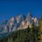 HI Castle Mountain - Hostel