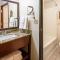 Best Western Plus Sidney Lodge